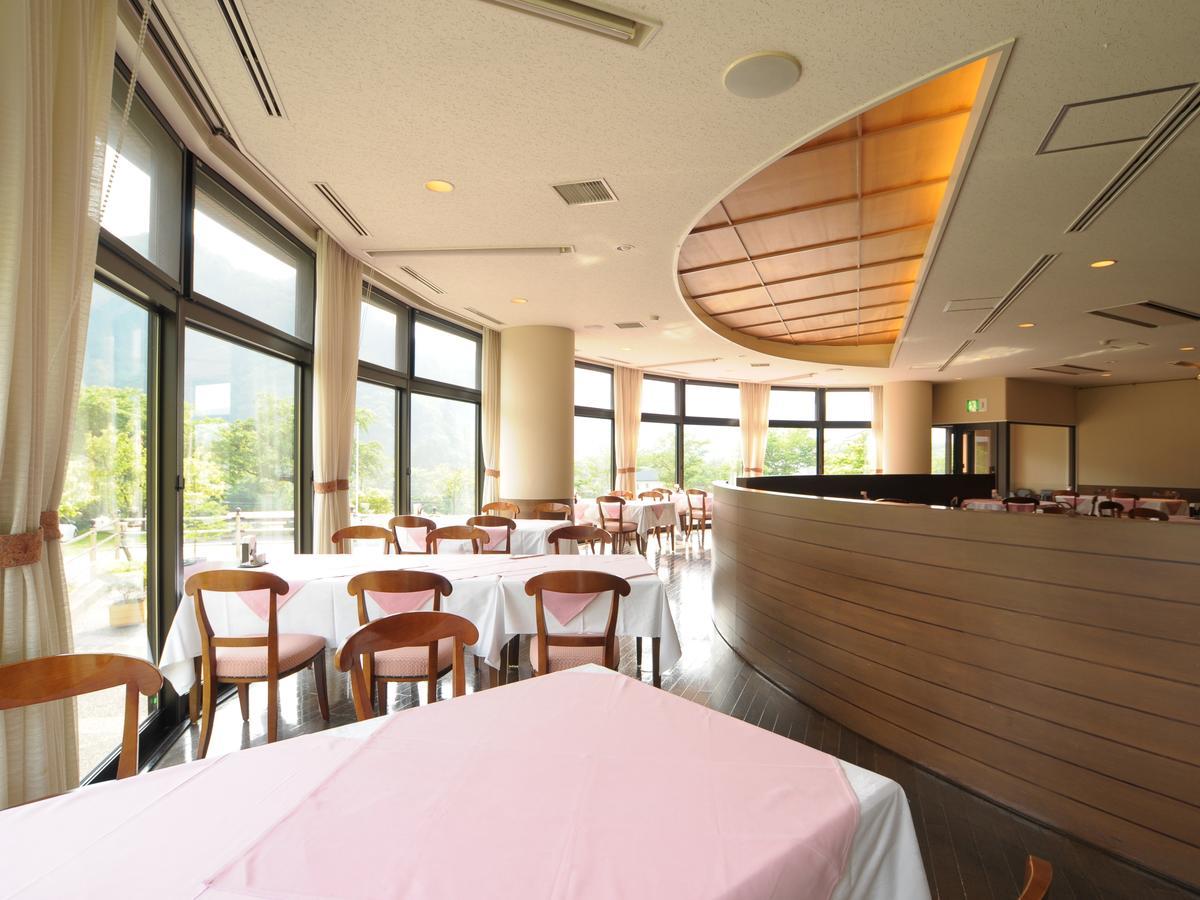 Spa & Resort Hotel Akinomiyasanso Akita Exteriör bild